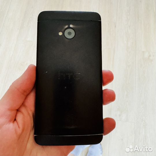 HTC One Dual Sim, 2/32 ГБ