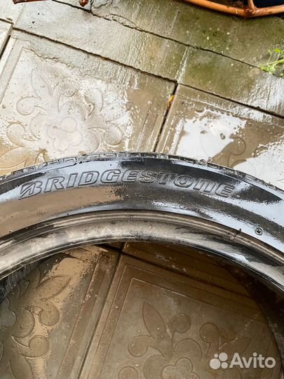 Bridgestone Blizzak VRX 225/45 R18