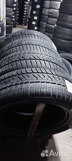 Pirelli Scorpion Winter 255/60 R20 113V