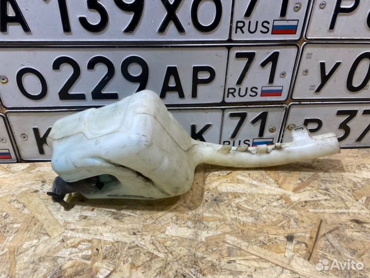 Бачок омывателя Ford Fiesta 5 3D 2006