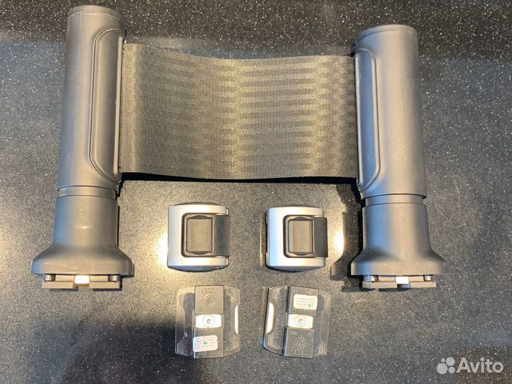 Комплект креплений в багажнике VAG 4F9.863.539