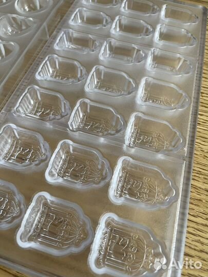 Поликарбонатные формы для шоколада