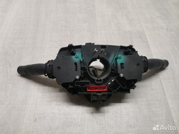 Переключатель подрулевой Renault Megane 2 1.6