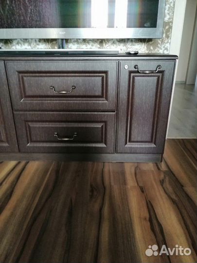 Тумба под тв