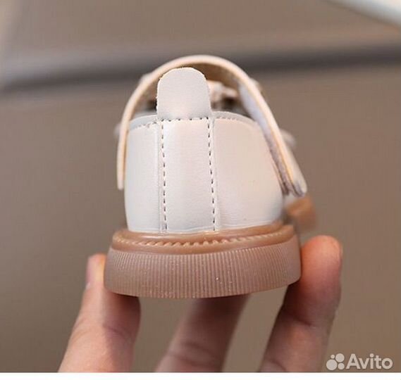 Туфли новые 22 размер нарядные