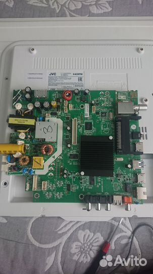 Телевизор JVC SMART tv