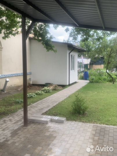 Пристройки, открытые веранды, деседки