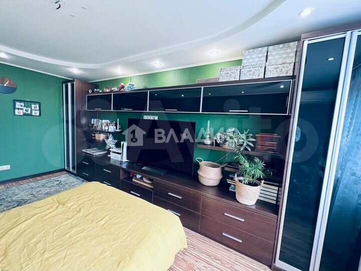 2-к. квартира, 52 м², 5/5 эт.