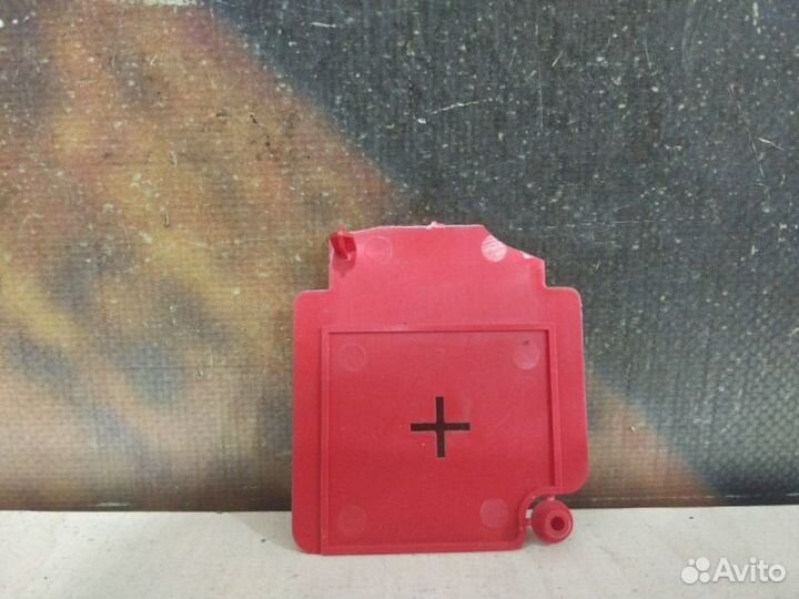 Заглушка клеммы аккумулятора Audi Q7 4L BAR 2006