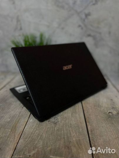 Ноутбук acer intel/ 4/120 Гб (в 2837)