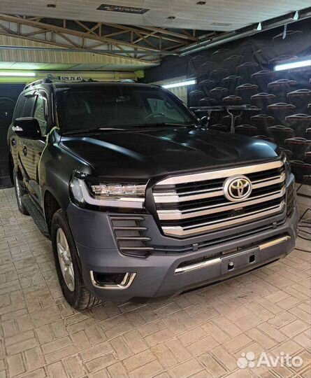 Рестайлинг Toyota LC 200 стиль LC 300