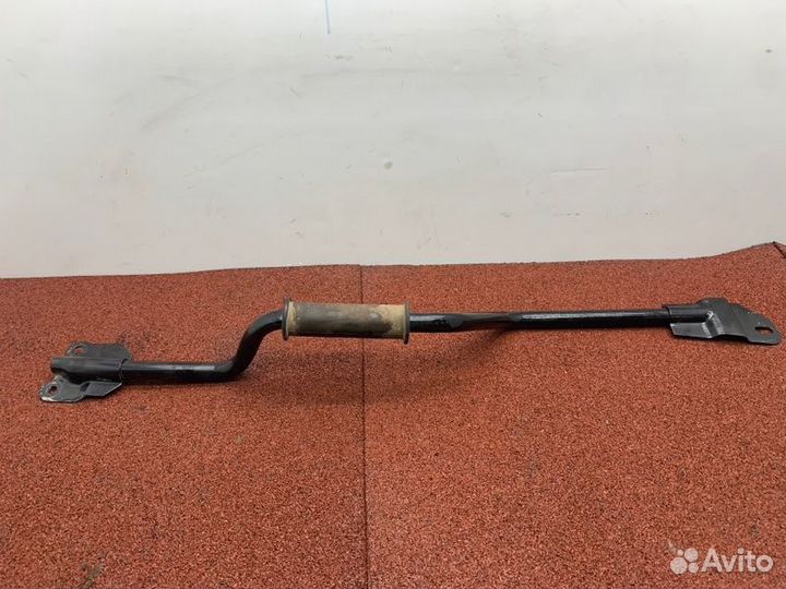 Кронштейн передней панели Ford Transit 8 MK8