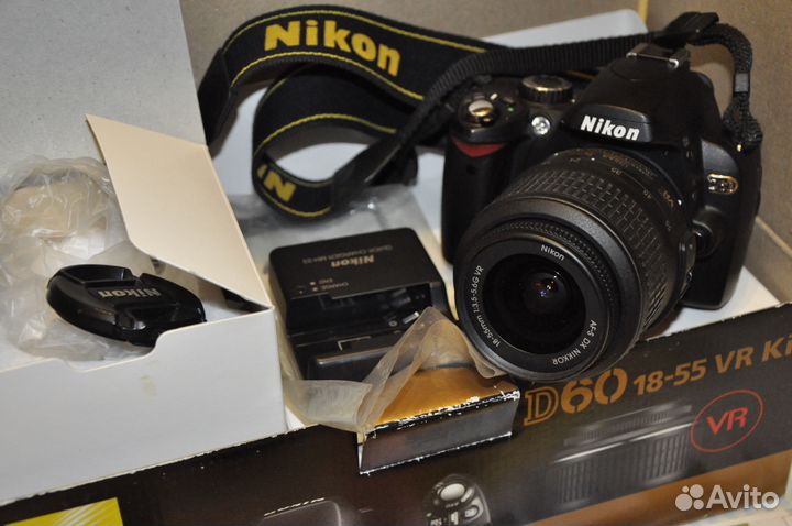 Зеркалка nikon D60