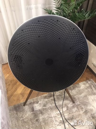 Аккустическая колонка Bang Olufsen Beoplay A9