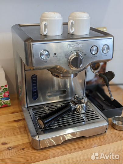 Кофеварка Bork топ (видео)