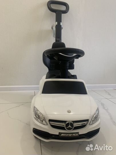 Машинка каталка беговел