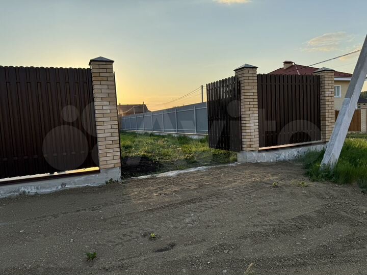 Коттедж 202 м² на участке 12 сот.