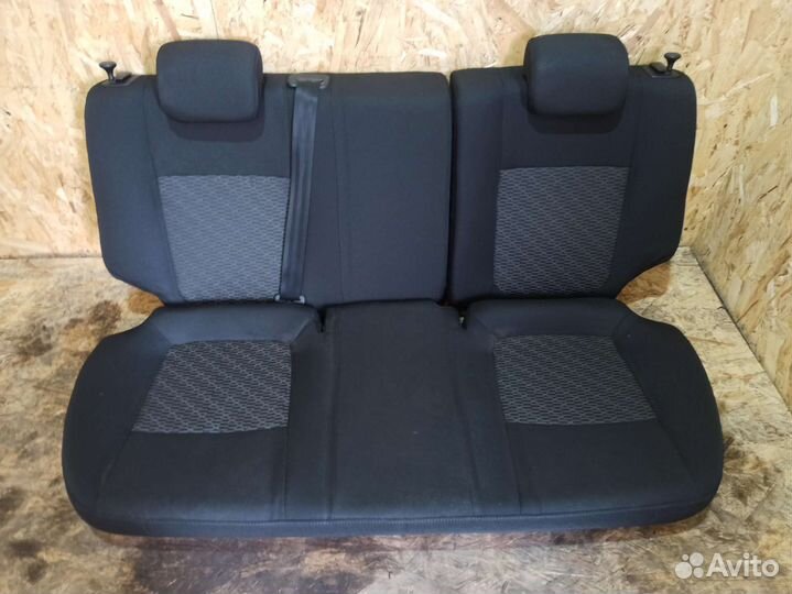Сиденья задние LADA Vesta