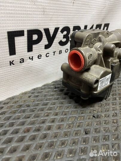 Кран модулятор EBS передний Renault T 21892927