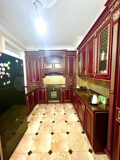 2-к. квартира, 80 м², 5/7 эт.