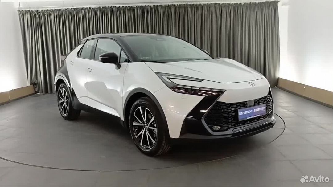 Toyota C-HR 2.0 CVT, 2023, 105 км