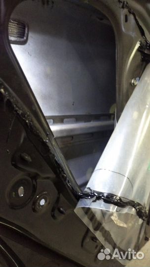 Дверь задняя левая черная Nissan X-Trail T31