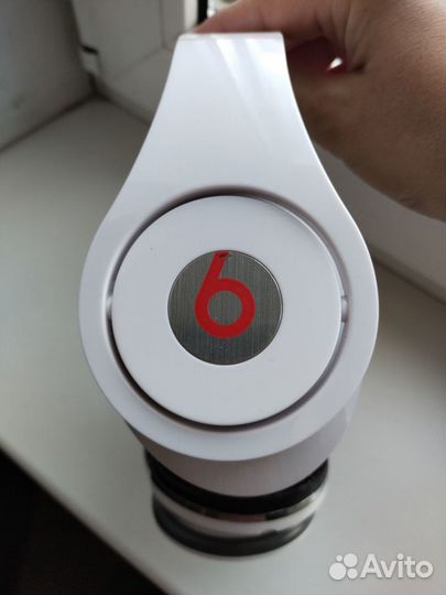 Наушники Beats by Dr. Dre Monster белые