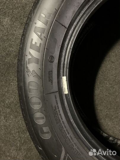 Goodyear EfficientGrip Performance 2 205/60 R16