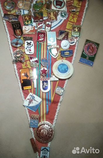 Продам значки СССР