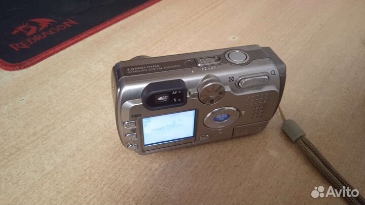 Компактный фотоаппарат samsung
