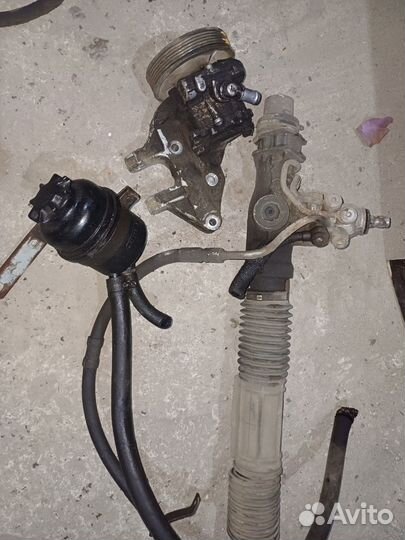 Бачок гур на ваз 2112