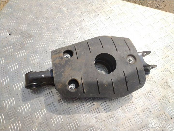 Рычаг подвески задний левый Hyundai Ioniq 5 2021