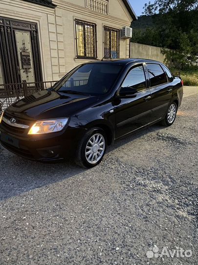 LADA Granta 1.6 AT, 2014, битый, 89 000 км