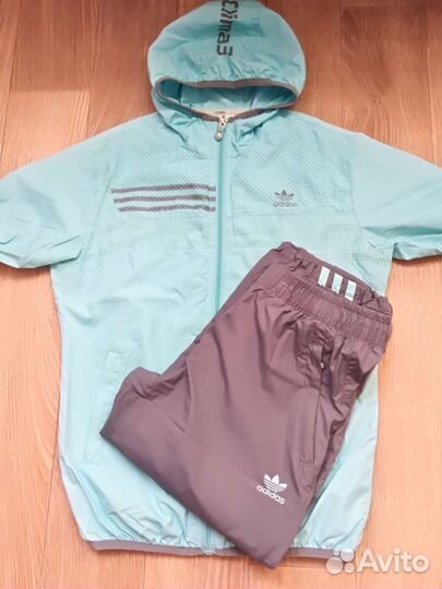 Спортивный костюм adidas