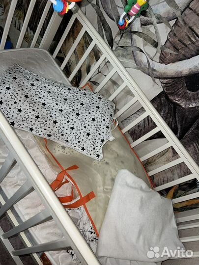 Детская кроватка