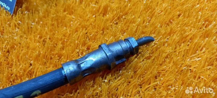 Шланг тормозной передний левый Mercedes-Benz