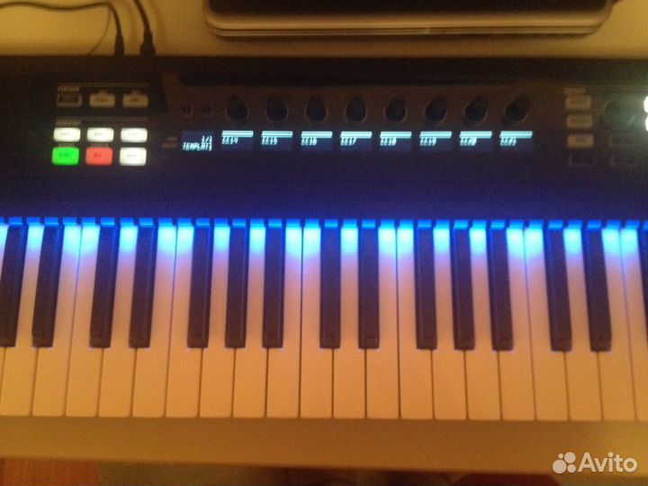 Native kontrol S61+ultimate10