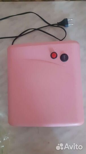 Лампа для ногтей