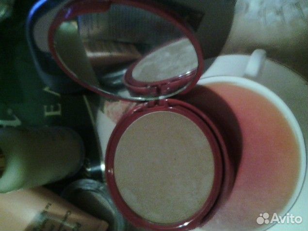 Компактная пудра lancome Clinique