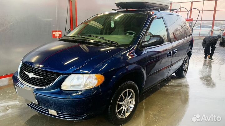 Chrysler Voyager 2.4 AT, 2003, 210 000 км