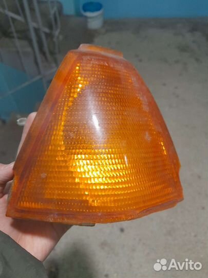 Фонари и поворотник: Renault Fuego