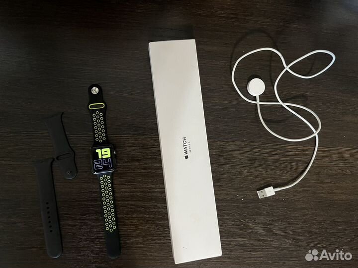 Часы apple watch 3 42mm