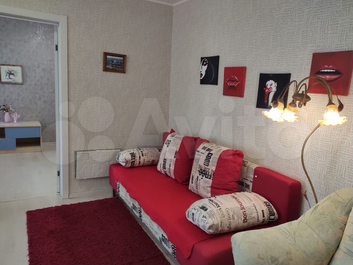2-к. квартира, 53 м², 1/4 эт.