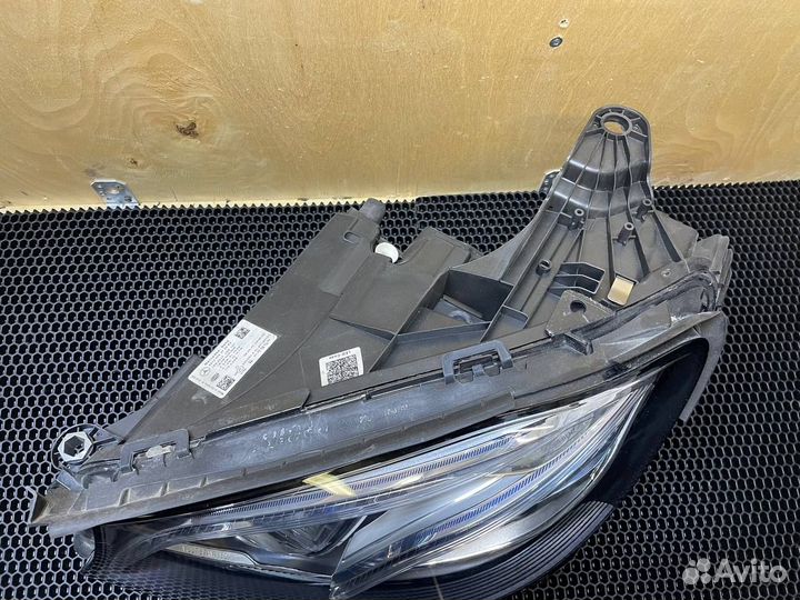 Фара левая Mercedes E w213 Multibeam