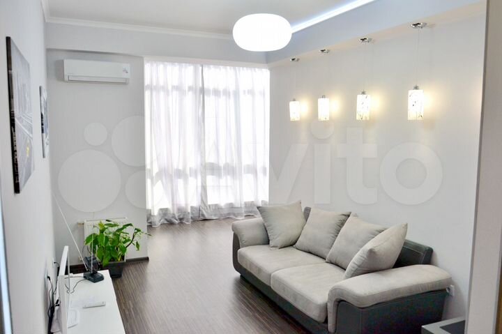 2-к. квартира, 57 м², 6/10 эт.