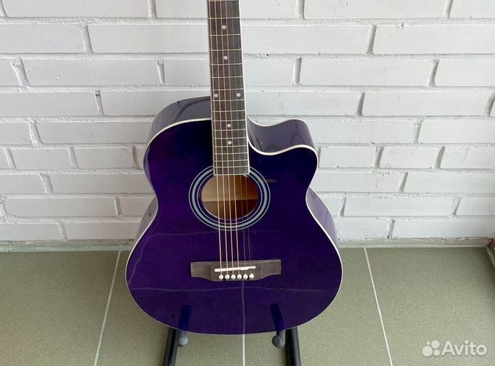 Акустическая гитара
