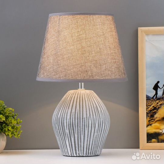 Настольная лампа 'Бун' E14 40Вт серый 22х22х35 см