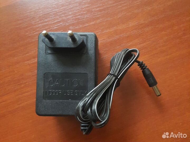 Новый блок питания 12v, 1a