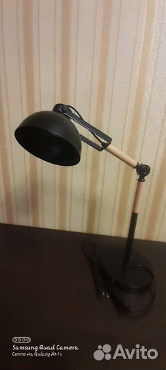 Светильник настольный