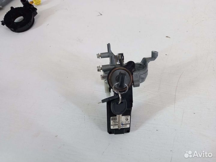 Замок зажигания 1.8 Mitsubishi Lancer 10